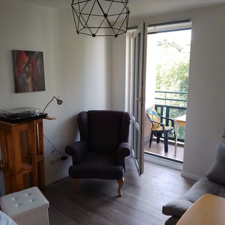 Rent this 1 bed apartment on Hoyerswerdaer Straße 21 in 01099 Dresden, Germany