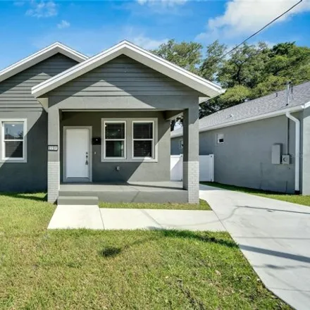 Buy this 3 bed house on 2718 East 18th Avenue in Vedado, Tampa