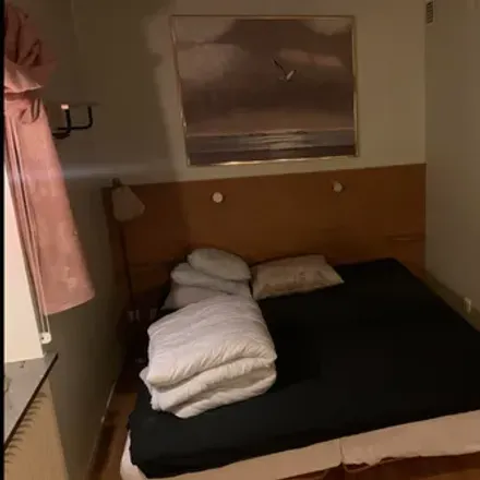 Rent this 1 bed room on Snövits väg 17 in 135 51 Tyresö, Sweden