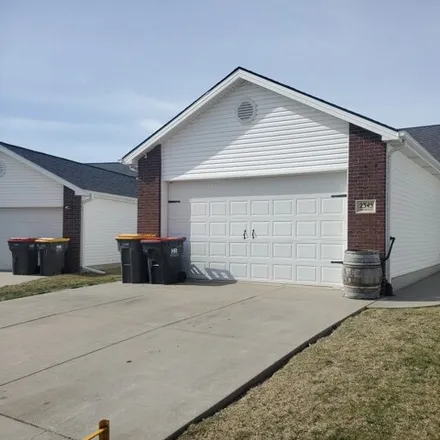 Buy this 3 bed townhouse on 2343 Telluride Circle in Lincoln, NE 68521