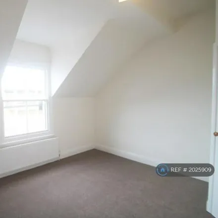 Image 9 - Kingdom Krafts, 30 Madoc Street, Llandudno, LL30 2TL, United Kingdom - Apartment for rent