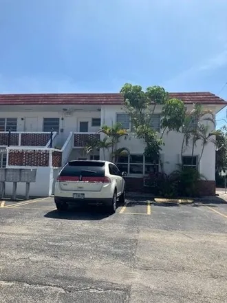 Buy this 2 bed condo on 1 Southeast 3rd Place in Dania Beach, FL 33004