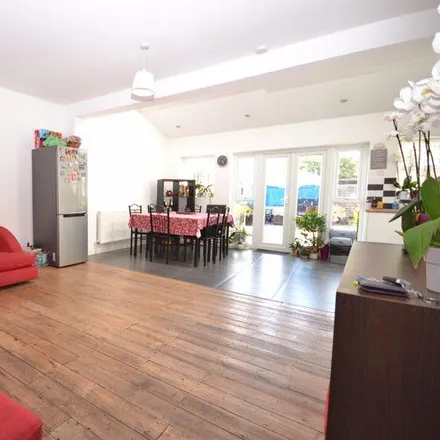 Rent this 4 bed house on 78 St Barnabas Road in London, E17 8JZ