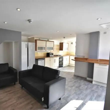 Rent this 6 bed house on 274 Swan Lane in Coventry, CV2 4GH