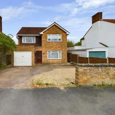 Buy this 5 bed house on Barnwood Avenue in Gloucester, GL4 3AQ