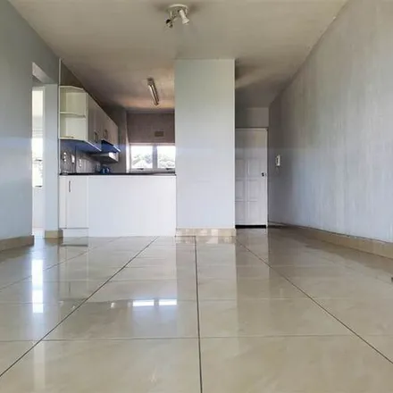Image 5 - Stephen Dlamini Road, Essenwood, Durban, 4001, South Africa - Apartment for rent