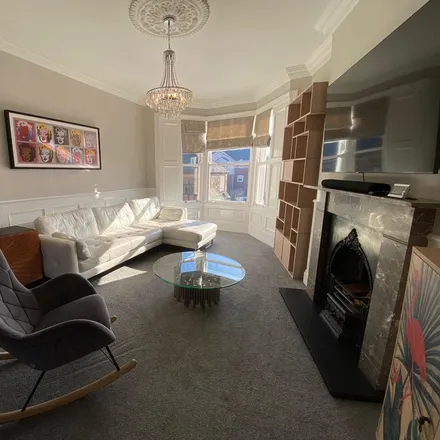 Image 2 - St. Hilda's, Thornleigh Road, Newcastle upon Tyne, NE2 3ET, United Kingdom - Apartment for rent