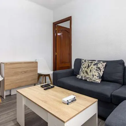 Rent this 2 bed apartment on Calle Pesquera in 7, 28850 Torrejón de Ardoz