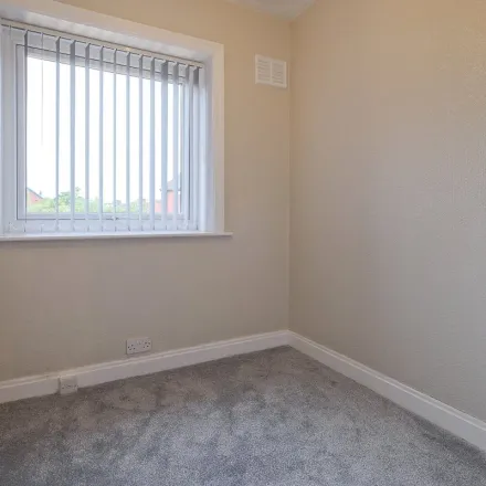 Image 9 - Willis Road, Blackburn, BB2 2UA, United Kingdom - Apartment for rent