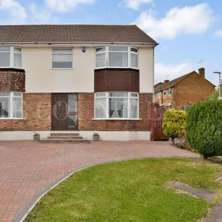 Buy this 4 bed duplex on Tempest Avenue in Potters Bar, EN6 5JY