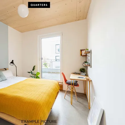 Rent this 5 bed room on Müllerstraße 55A in 13349 Berlin, Germany