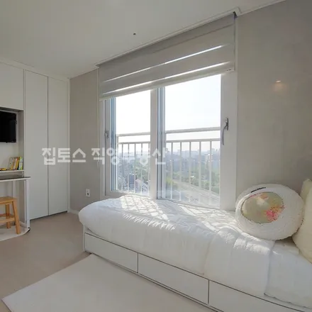 Image 3 - 서울특별시 서대문구 대현동 110-4 - Apartment for rent