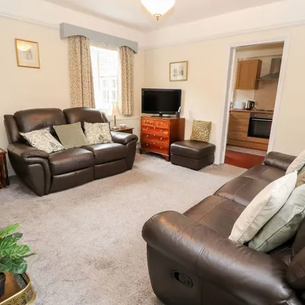 Image 2 - Seven Stars, Church Road, Thornton Hough, CH63 1JN, United Kingdom - Apartment for rent