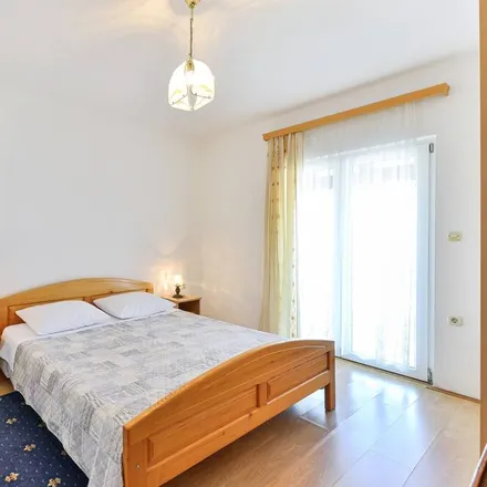 Rent this 1 bed apartment on 23212 Općina Tkon