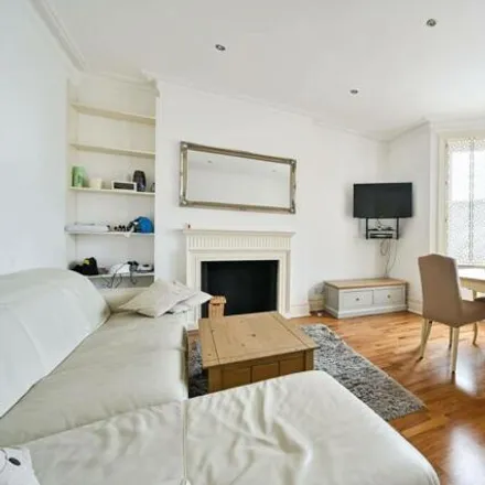 Buy this 2 bed apartment on Delaware Mansions in 17-24 Delaware Road, London