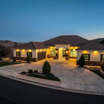 Buy this 6 bed house on 842 St. James Lane in Saint George, UT 84790