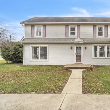 Buy this 4 bed house on 323 Waverly Street in Essex, Kankakee County