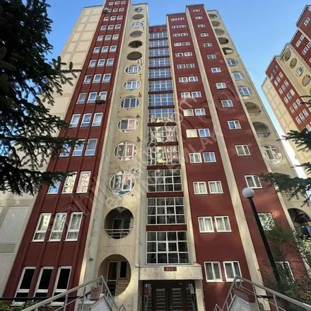 Rent this 3 bed apartment on Akarca Mesire Alanı in Uğur Mumcu Caddesi, 41310 İzmit