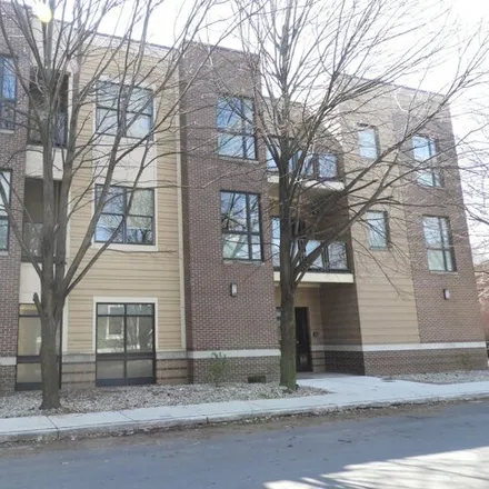 Buy this 1 bed condo on 233 East Saint Joseph Street in Indianapolis, IN 46202