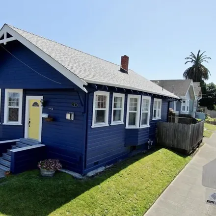 Buy this 3 bed house on 1111 A Street in Eureka, CA 95501