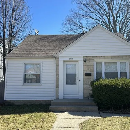 Buy this 2 bed house on 3718 North 50th Street in Milwaukee, WI 53216