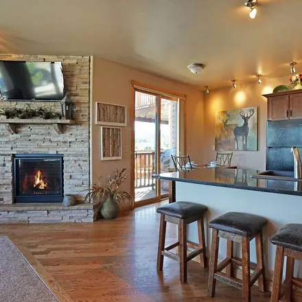 Rent this 3 bed condo on Estes Park in CO, 80517