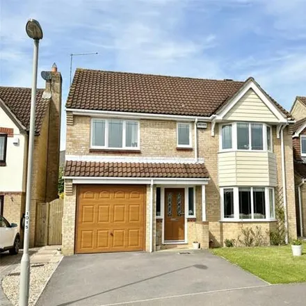 Buy this 4 bed house on Old Sawmill Close in Verwood, BH31 6PU
