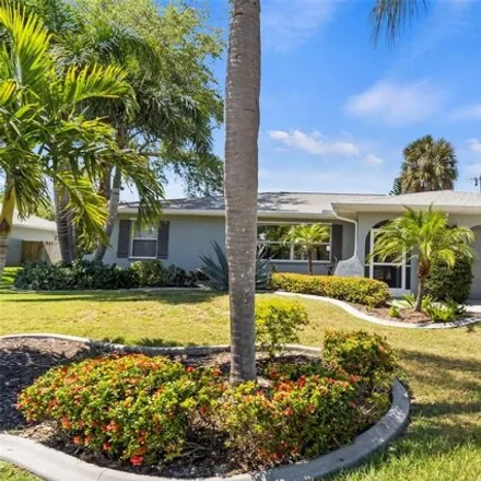 Buy this 2 bed house on 372 Randolph Road in South Venice, Sarasota County
