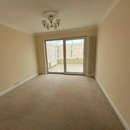Image 7 - Yewstock Crescent West, Chippenham, United Kingdom - House for rent