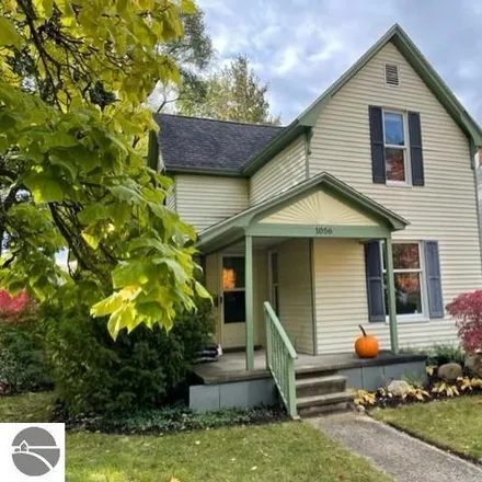 Buy this 3 bed house on 1056 Webster Street in Traverse City, MI 49686