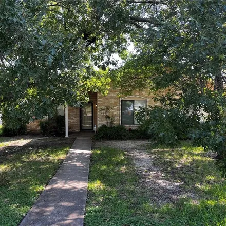 Image 2 - 1528 Valley View Lane, Woodland Hills, Duncanville, TX 75137, USA - House for sale