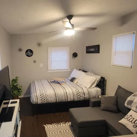 Rent this 1 bed townhouse on Colorado Springs