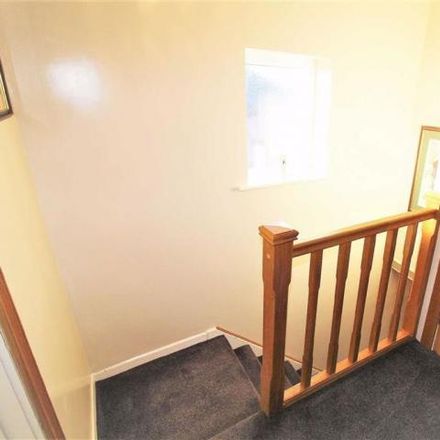 Rent this 3 bed house on Summer Gate in Coseley, DY3 2EU