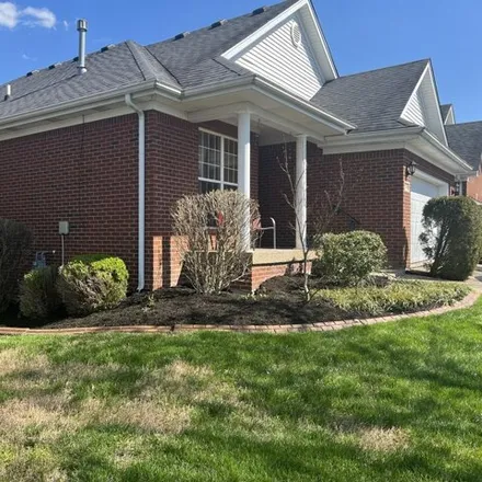 Image 1 - 1119 Belmont Park Way, Middletown, Jefferson County, KY 40243, USA - House for sale