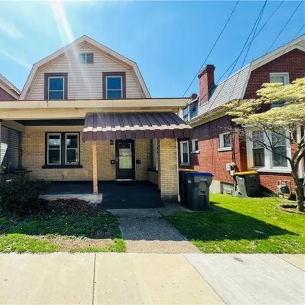 Rent this 3 bed house on Dormont Business District in 1237 Hillsdale Avenue, Dormont