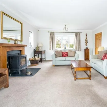 Image 4 - Allen Close, Child Okeford, DT11 8EB, United Kingdom - House for sale