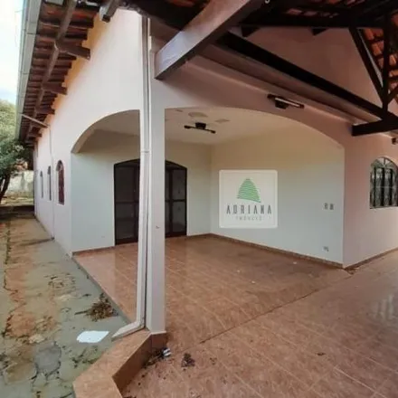 Rent this studio house on Rua 5 in Bairro Cidade Jardim, Anápolis - GO