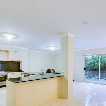 Image 5 - Claremont Street, Craigieburn VIC 3064, Australia - Apartment for rent