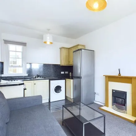 Rent this 1 bed townhouse on Portsburgh Square in 1-11 Portsburgh Square, City of Edinburgh
