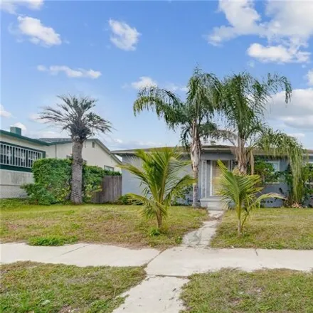 Image 3 - 869 16th Avenue South, Saint Petersburg, FL 33701, USA - House for sale