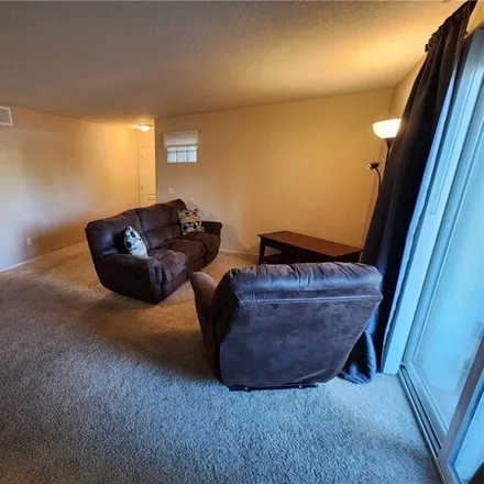 Image 4 - 3182 East Rochelle Avenue, Paradise, NV 89121, USA - Condo for rent