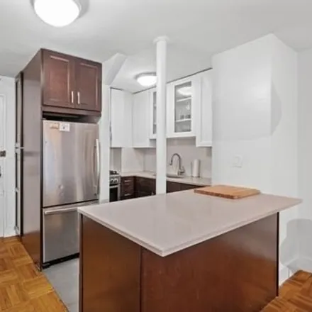 Buy this studio apartment on 160 East 27th Street in New York, NY 10016