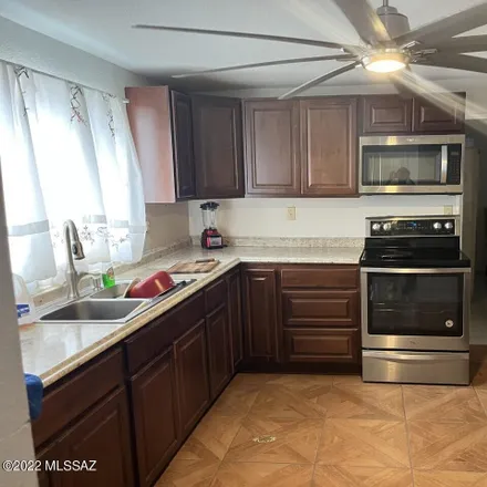 Buy this 3 bed house on 173 East Beck Street in Nogales, AZ 85621