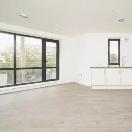 Image 2 - Trulock Road, London, N17 0FN, United Kingdom - Apartment for rent