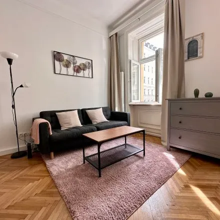 Rent this 4 bed apartment on Zentagasse 4 in 1050 Vienna, Austria