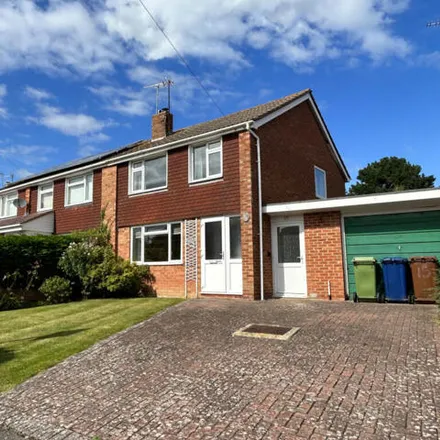 Buy this 3 bed duplex on Grayston Close in Tewkesbury, GL20 8AY