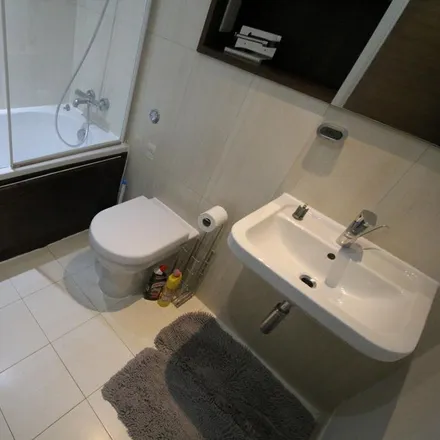 Image 7 - Sovereign Court, Unwin Way, London, HA7 1FH, United Kingdom - Apartment for rent