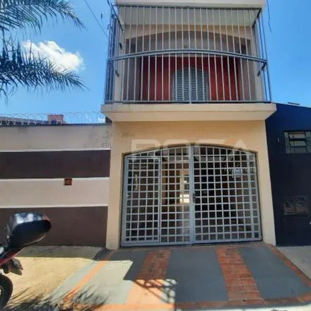 Rent this 2 bed house on Zero Grau in Rua Mario Pisani 130, Conjunto Habitacional São Carlos III