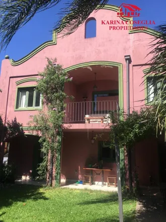 Rent this 5 bed house on unnamed road in Partido del Pilar, Manuel Alberti
