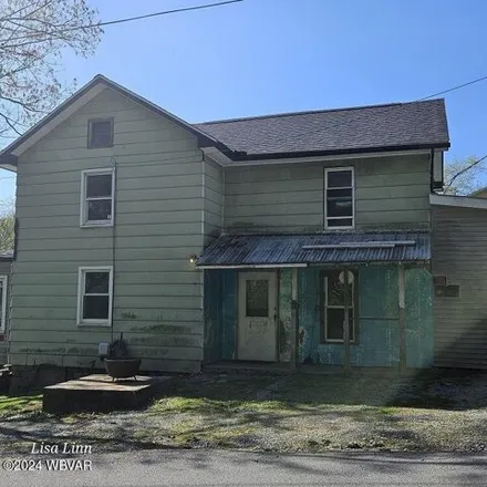 Image 4 - 93 Market Street, Dunnstown, Woodward Township, PA 17745, USA - House for sale
